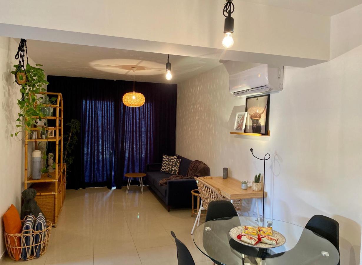 Fat Cow Apartment 102 Livadhia Exterior photo